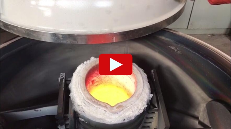 vacuum melting furnace video